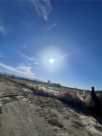 18650 Palmer, Adelanto, CA 92301