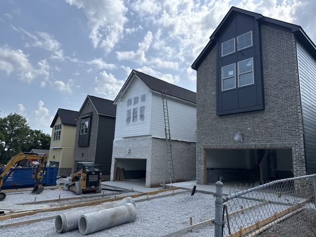 646A James Ave A, Nashville, TN 37209