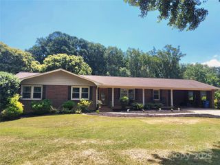 4022 Lynn Circle, Shelby, NC 28152