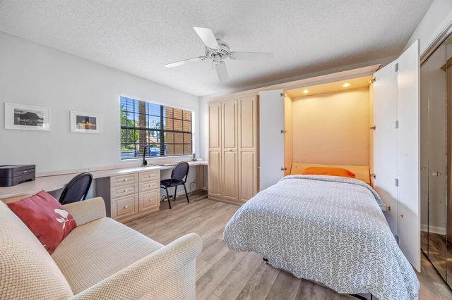 6388 Aspen Glen Circle, Boynton Beach, FL 33437