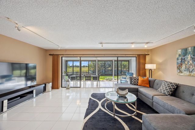 6388 Aspen Glen Circle, Boynton Beach, FL 33437