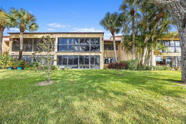 6388 Aspen Glen Circle, Boynton Beach, FL 33437