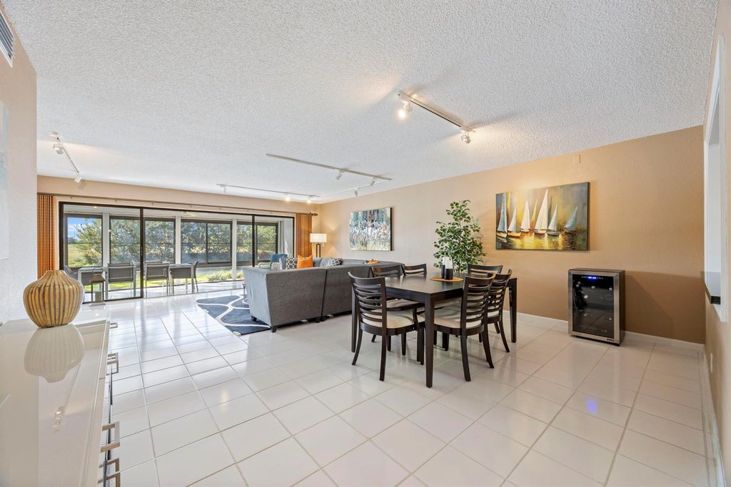 6388 Aspen Glen Circle, Boynton Beach, FL 33437