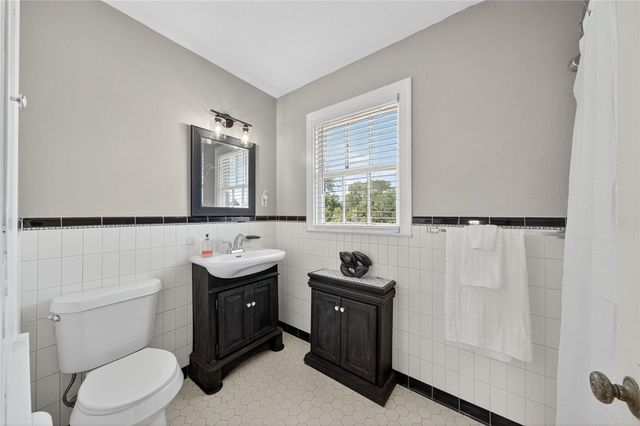 501 Del Mar Blvd, Corpus Christi, TX 78404