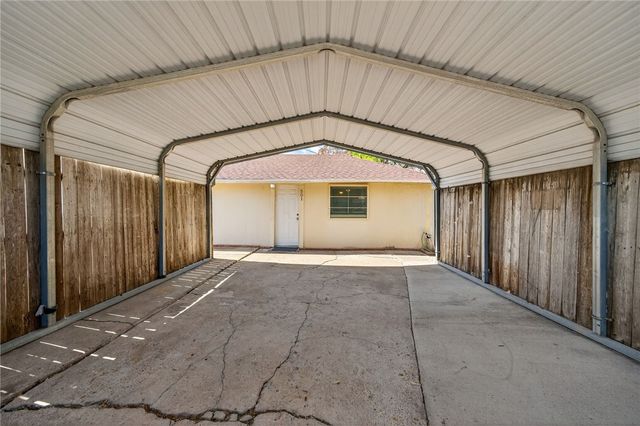 501 Del Mar Blvd, Corpus Christi, TX 78404