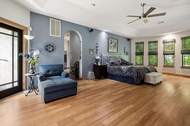103 Leah Drive, Montgomery, TX 77316