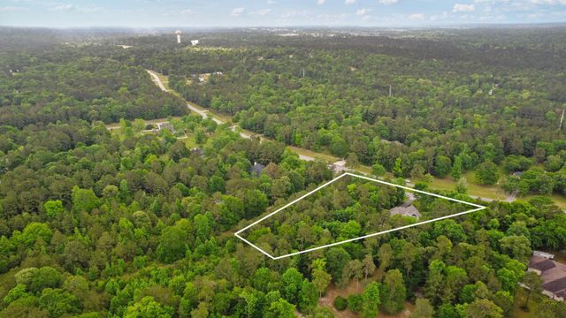 103 Leah Drive, Montgomery, TX 77316