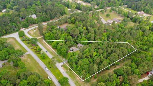 103 Leah Drive, Montgomery, TX 77316