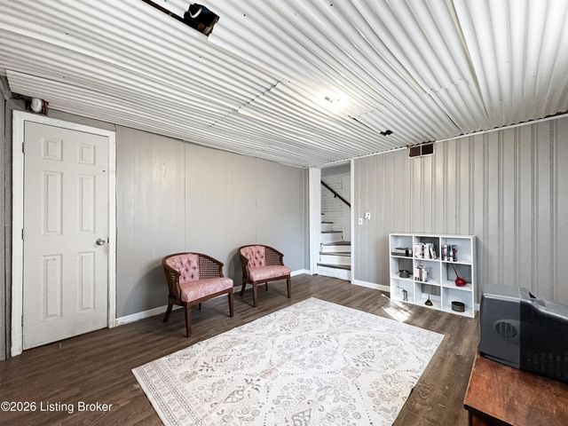 100 N Jane St, Louisville, KY 40206