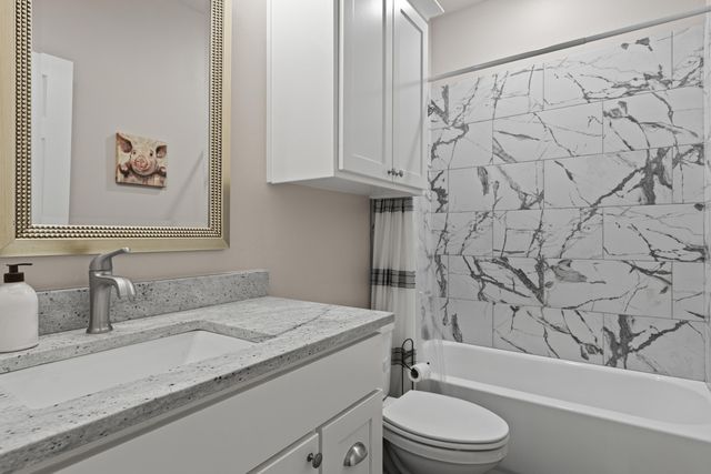 108 Heartland Xing, Diana, TX 75640