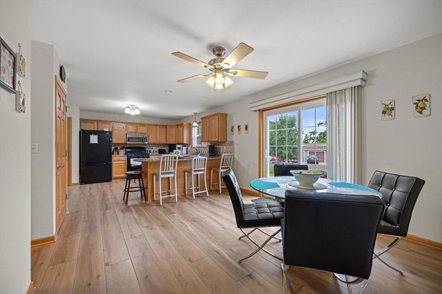 W2224 Oak Ridge AVENUE, East Troy, WI 53120