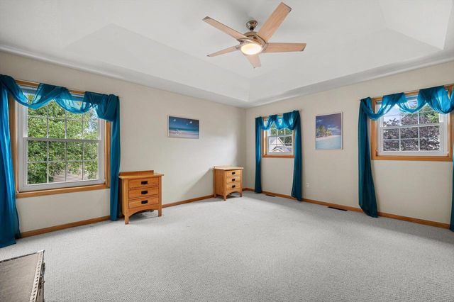 W2224 Oak Ridge AVENUE, East Troy, WI 53120