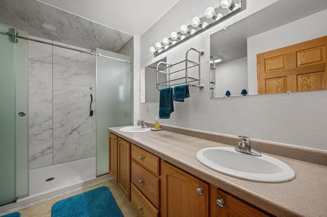 W2224 Oak Ridge AVENUE, East Troy, WI 53120
