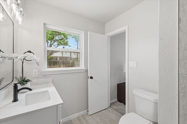 6705 Park Place Drive, Richland Hills, TX 76118