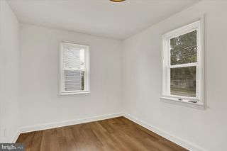 522 E SIMPSON ST, Mechanicsburg, PA 17055