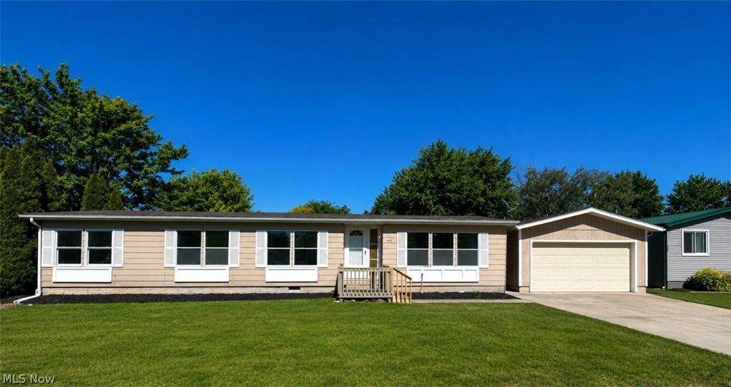 483 Stable Drive, Lagrange, OH 44050