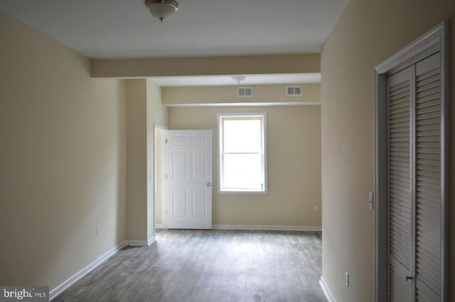 1646 E PRATT ST, Baltimore, MD 21231