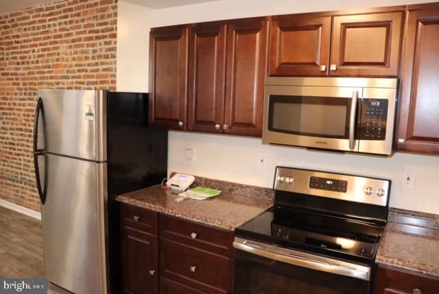 1646 E PRATT ST, Baltimore, MD 21231