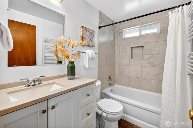 6019 S 118th Place, Seattle, WA 98178
