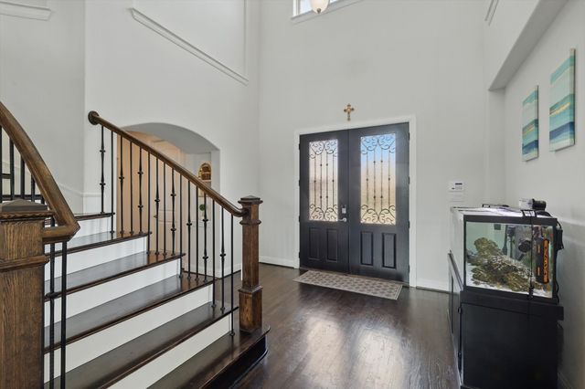 2839 Terrosa Drive, Grand Prairie, TX 75054
