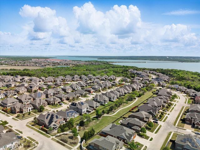 2839 Terrosa Drive, Grand Prairie, TX 75054