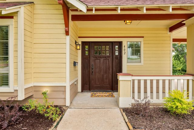 402 S Kentucky Street, Mckinney, TX 75069