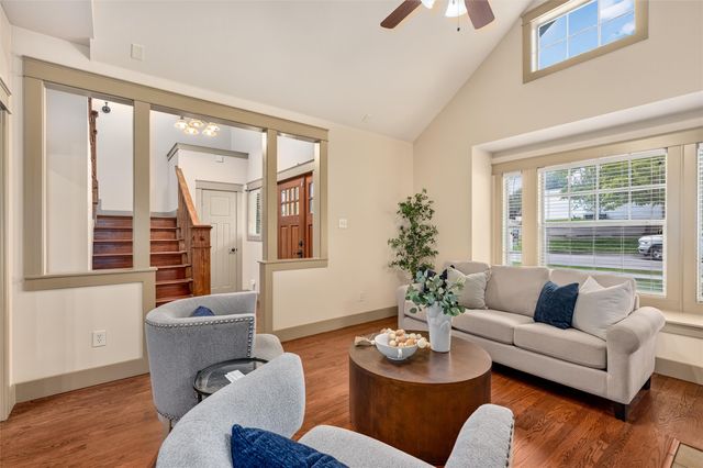 402 S Kentucky Street, Mckinney, TX 75069