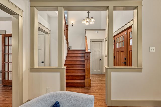 402 S Kentucky Street, Mckinney, TX 75069