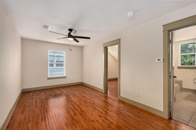 402 S Kentucky Street, Mckinney, TX 75069