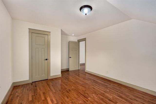 402 S Kentucky Street, Mckinney, TX 75069