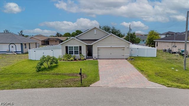 2614 SW 1st AVE, Cape Coral, FL 33914