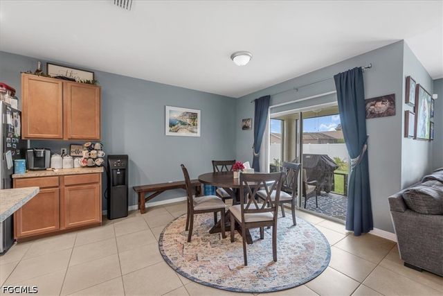 2614 SW 1st AVE, Cape Coral, FL 33914