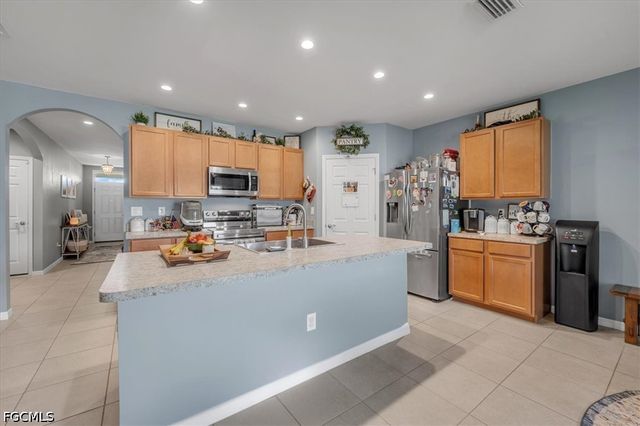 2614 SW 1st AVE, Cape Coral, FL 33914