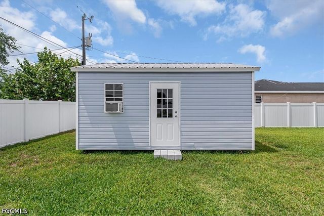 2614 SW 1st AVE, Cape Coral, FL 33914