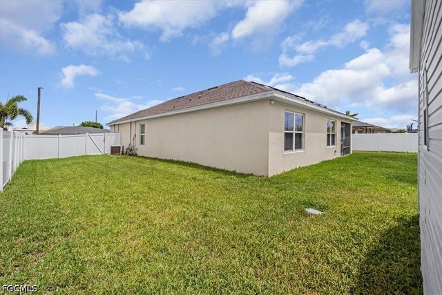 2614 SW 1st AVE, Cape Coral, FL 33914