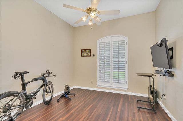 1905 Switzerland Avenue, Plano, TX 75025