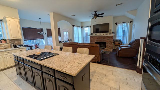 1905 Switzerland Avenue, Plano, TX 75025