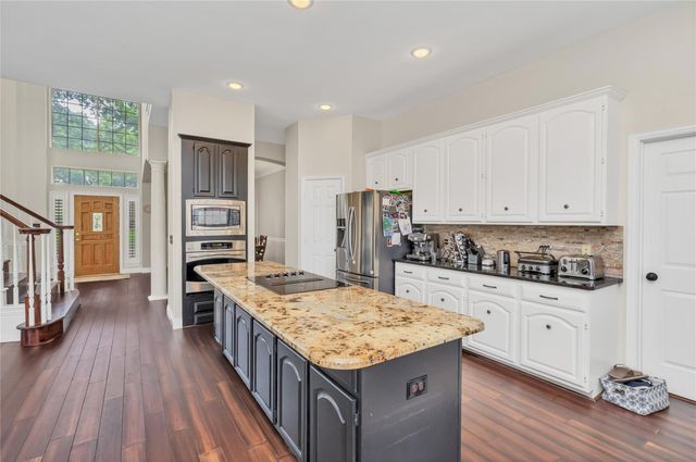 1905 Switzerland Avenue, Plano, TX 75025