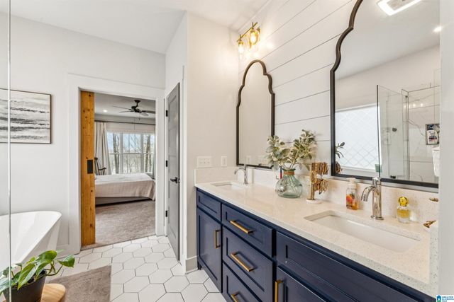 770 LAKEVIEW CREST DRIVE, Pell City, AL 35128