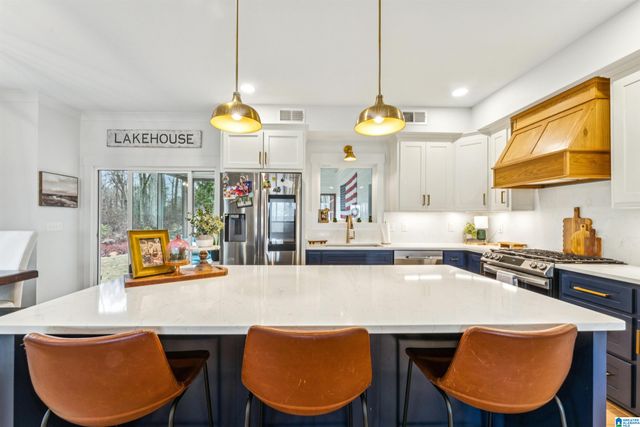 770 LAKEVIEW CREST DRIVE, Pell City, AL 35128