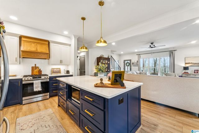 770 LAKEVIEW CREST DRIVE, Pell City, AL 35128