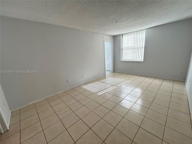 14301 N Kendall Dr 109B, Miami, FL 33186