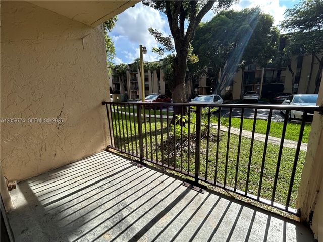 14301 N Kendall Dr 109B, Miami, FL 33186