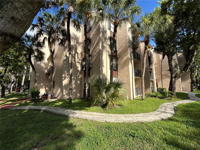 14301 N Kendall Dr 109B, Miami, FL 33186
