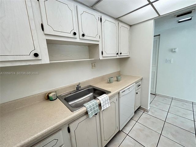 14301 N Kendall Dr 109B, Miami, FL 33186
