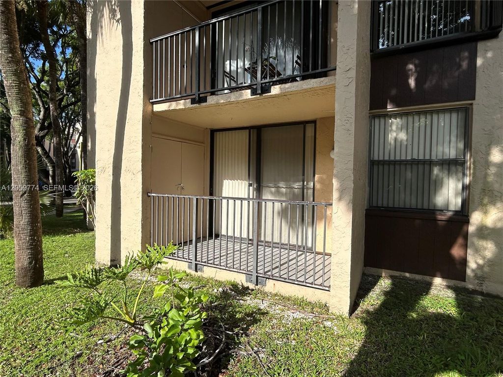 14301 N Kendall Dr 109B, Miami, FL 33186