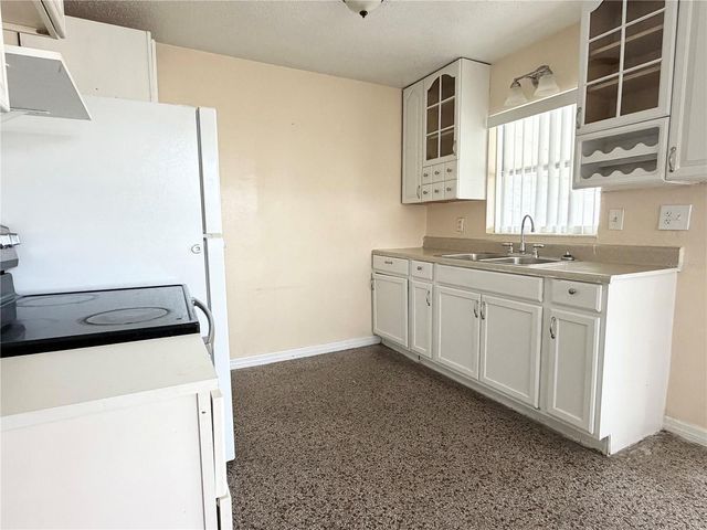 1208 MARLOWE AVENUE, Orlando, FL 32809