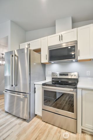 420 E Dartmoor Drive, Shelton, WA 98584