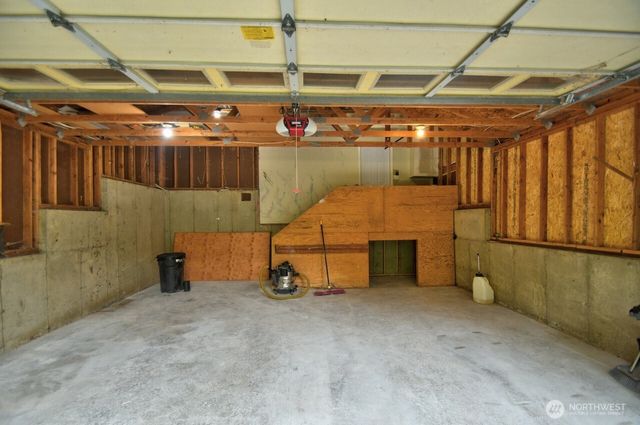 420 E Dartmoor Drive, Shelton, WA 98584