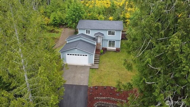 420 E Dartmoor Drive, Shelton, WA 98584